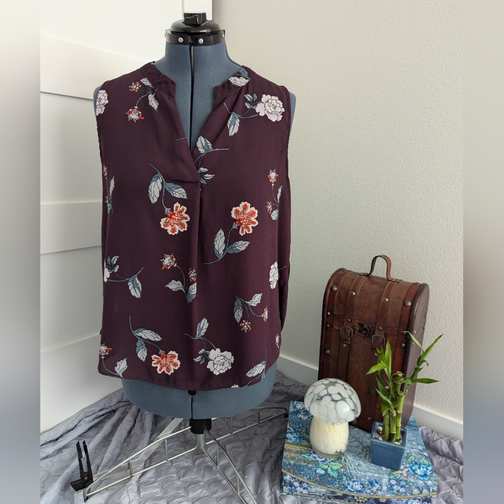 Floral Sleeveless Top - Purple
